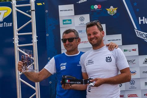 Trofeo Enduro Husqvarna Si Sale Sul Titano News Trofeo Enduro