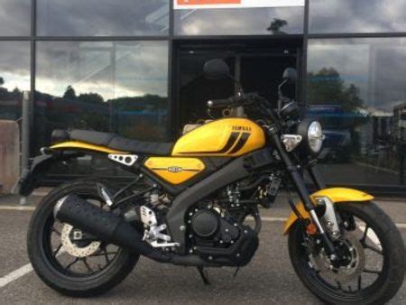 YAMAHA Yamaha Xsr 125 2022 125 Cm3 Moto Roadster 2 907 Km Jaune 42100