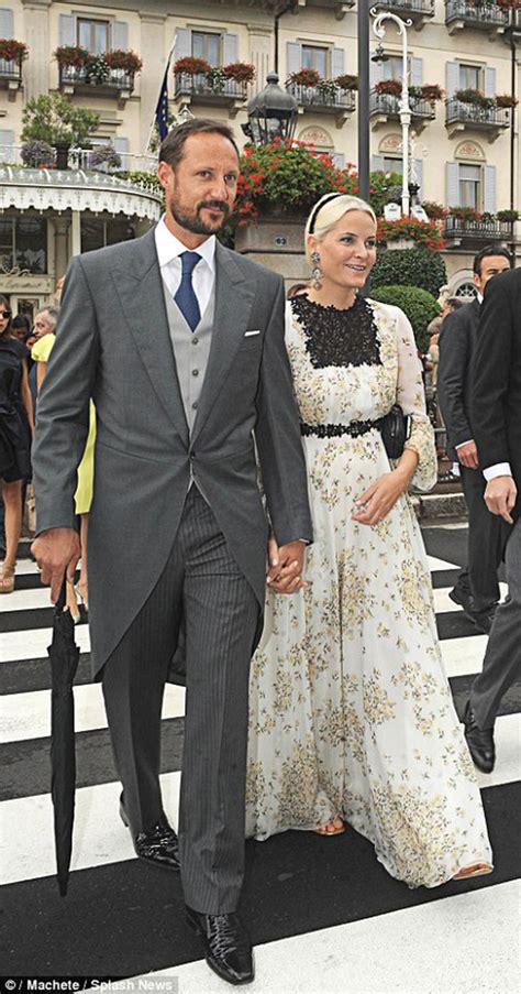 Una Tendencia Femenina Y Elegante Para El Verano Maxi Vestidos