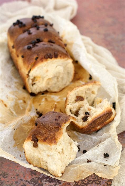 Pane Dolce Con Frutta Secca E Li Co Li