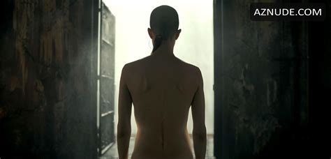 SEE NUDE SCENES AZNude