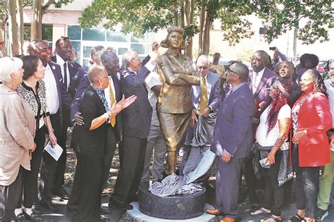 Long Overdue Statue Of Henrietta Lacks Unveiled In Downtown The