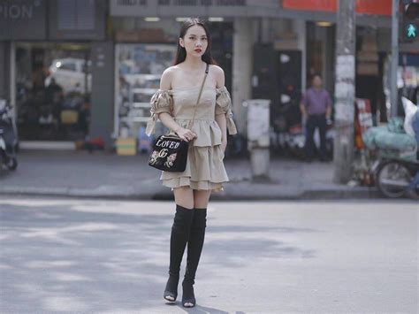 Mẹ xinh như hot girl chia sẻ loạt bí quyết trở thành phiên bản rực rỡ hơn sau khi sinh