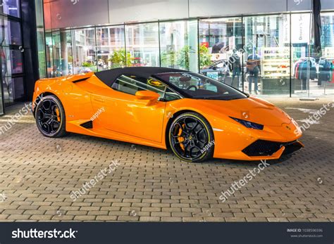 Arriba 34+ imagen lamborghini huracan colors - Abzlocal.mx