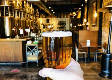 15 Best Chicago Breweries For Local Beer Right Now