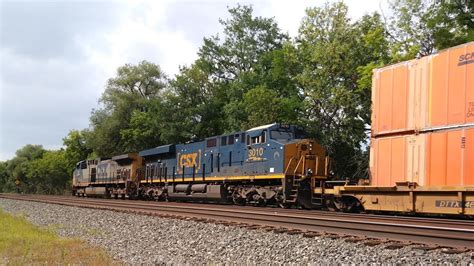 Hd Csx Q With Csxt Gainesville Midland Emblem Trailing