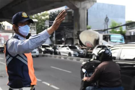 Dishub Bakal Uji Coba Penutupan Putaran Balik Citywalk Edisi