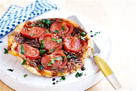 Tomato And Caramelised Onion Tarte Tatin Recipe Vegetarian Comfort