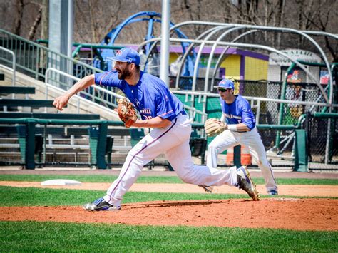 UML vs. Stony Brook Baseball - mng-low