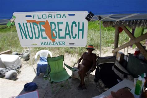 Does Florida Have Nude Beaches Heres Where You Can Find Clothing