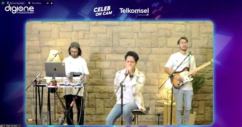 Telkomsel Gelar Acara Celeb On Cam Bersama Stevan Pasaribu