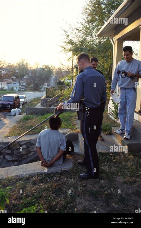 Identifying a gang member Stock Photo - Alamy