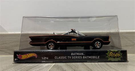 Hot Wheels Batman Classic TV Series 1966 Batmobile 1 24 scale 蝙蝠車 興趣及遊戲 玩具 遊戲類 Carousell