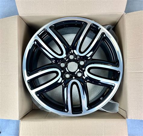 Mini Clubman Alloy Wheel 8j X 19 Et57 36116856066 Oem And New Ebay