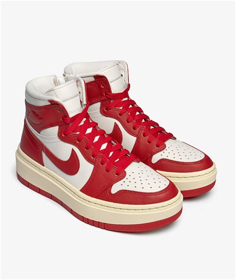 Jordan Women's Air Jordan 1 Elevate High en color Rojo | SVD