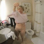 Sexy Steamy GILF Shower GIFs Sex Gifs Porn XXX GIFs 4051048 PICTOA