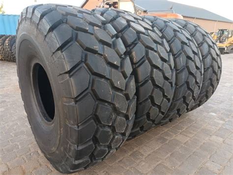 Bridgestone Unused 26.5R25 VJT | Banden equipment onderdeel - TrucksNL
