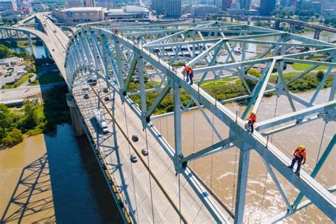 Inspector Who Failed To See Crack In I 40 Bridge In Memphis Fired