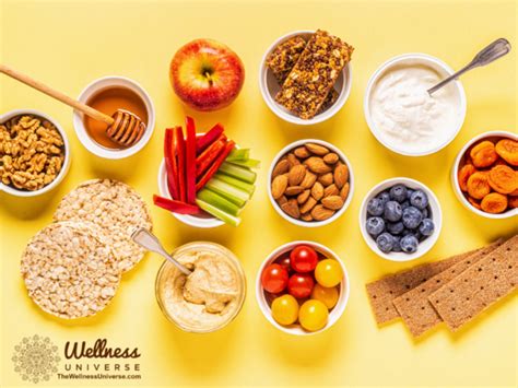 21 All-Natural and Healthy Snacks - The Wellness Universe Blog