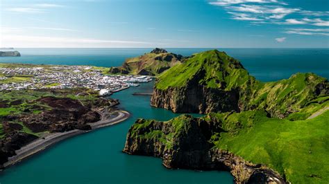 Puffin And Volcano Tour In Iceland Visit Vestmannaeyjar