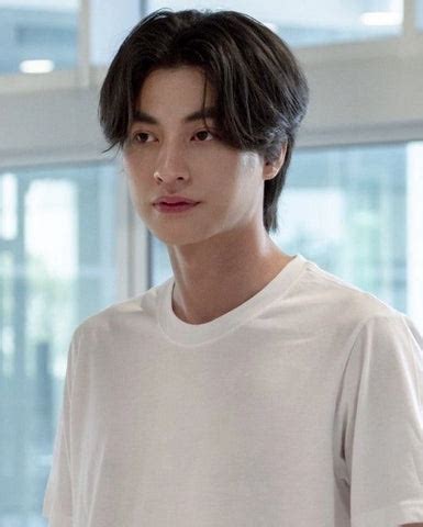 cute korean haircuts  men  women love  pop haircuts men