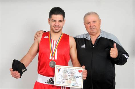 FOTO Pugilistul David Bejenaru De La CS Unirea Alba Iulia Medalie De