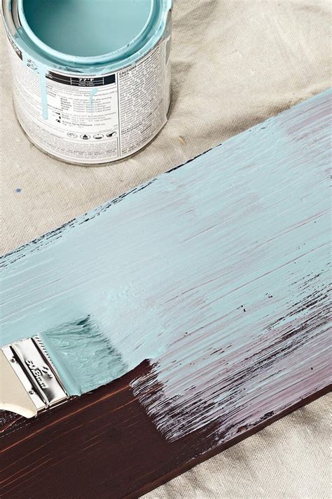 How to Paint and Distress Wood Furniture for a Perfect Patina | How to ...