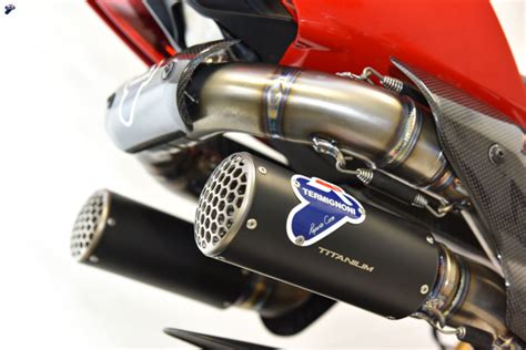 Termignonis D200 Exhaust For The Ducati Panigale V4 Adrenaline