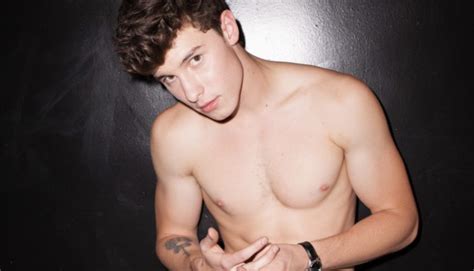 Shawn Mendes Su Tik Tok Si Spoglia E Mette In Mostra Il Fisico BitchyX