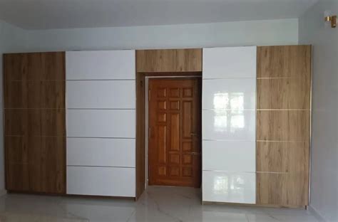 Brown Plywood Sliding Wardrobe At Rs Sq Ft Plywood Cupboard In