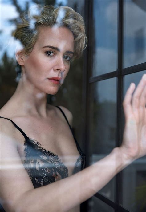 Sarah Paulson Nude Flashes Her Lesbian Tits Scandal Planet