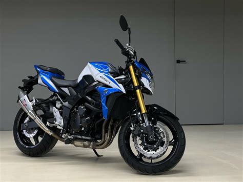Suzuki Gsr Naked Bike