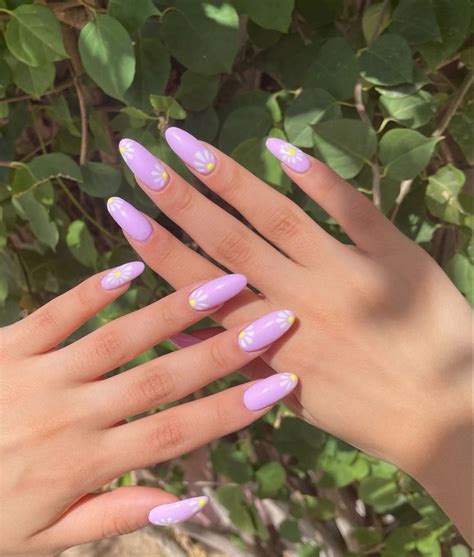 40 Light Purple Nails To Inspire Your Next Manicure Lilac Nails