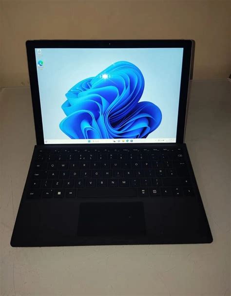 Surface Pro 5 Microsoft Surface Pro 5 Core I7 7660U CPU 8GB Ram 256