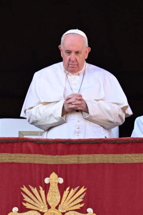 Inside The Pope S Secret Porn Bathroom Closed Off To The Public For Centuries Daily Star