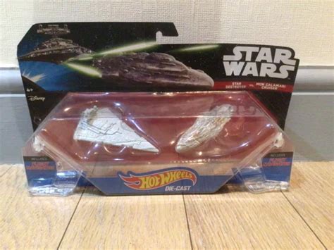 Hot Wheels Star Wars Star Destroyer Vs Mon Calamari Cruiser FOR SALE