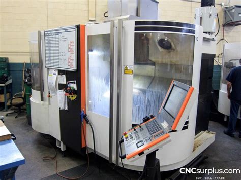 2009 MIKRON UCP 600 VARIO VERTICAL 5 AXIS SIMULTANEOUS CNC MACHINING CENTER