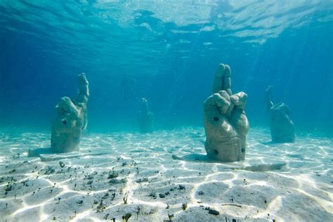 Beautiful And Eerie Images Of The Unique Cancun Underwater Museum