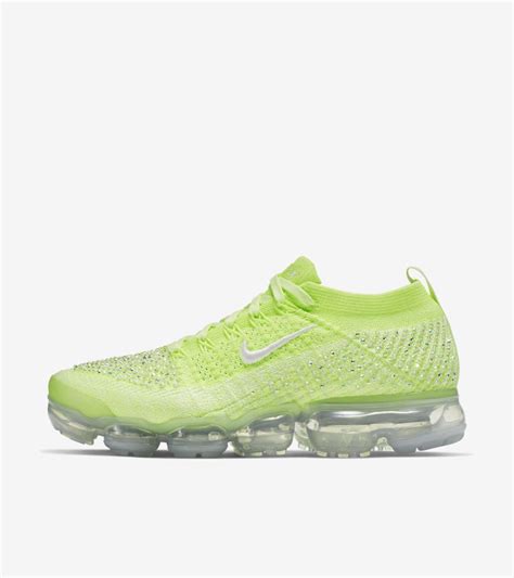 Women's Air VaporMax Flyknit 2 LXX 'Swarovski®' Release Date. Nike SNKRS