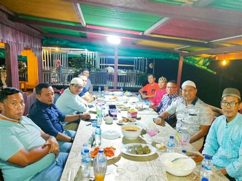 Pwi Natuna Gelar Buka Puasa Bersama Dihadiri Sekda Boy Wijanarko