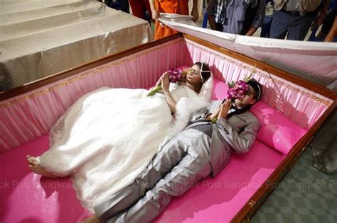 More weddings and a 'funeral' | Bangkok Post: news