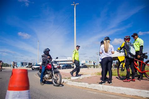 Maio amarelo Prefeitura de Juazeiro realiza mais uma ação educativa