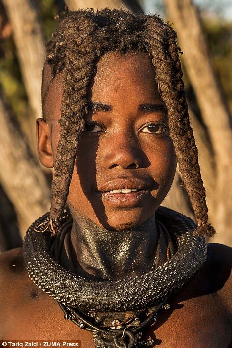 Tariq Zaidi Photographs Angolan Tribeswomens Hairstyles Daily Mail