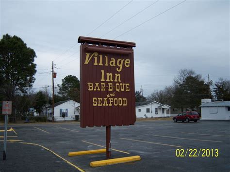 Village Inn Seafood And Bbq - Restaurant - Lumberton - Lumberton