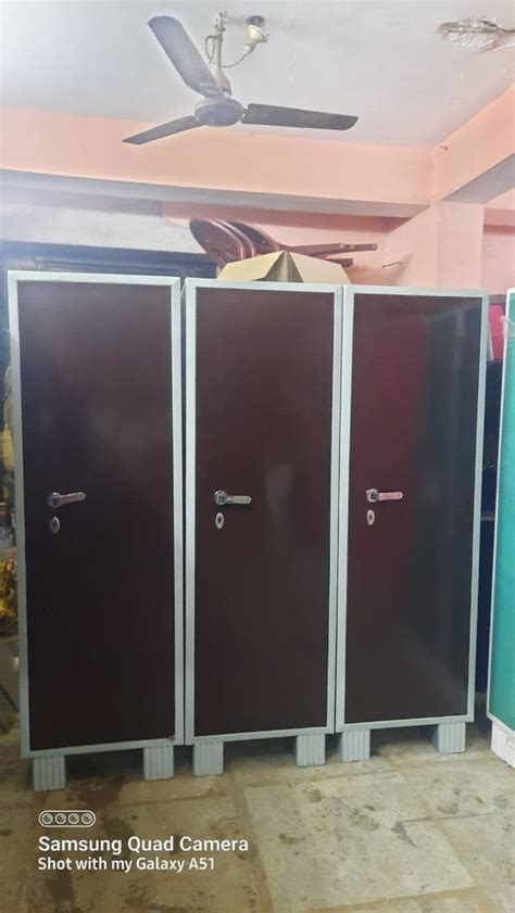 1 Door With Locker Hostel Almirah Pg Almirahs 5 Shelves Without