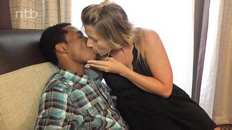 Black Bull Cums Inside That Shaved White Pussy After Bareback Fucking