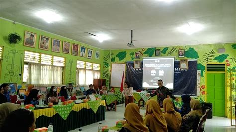 SMP NEGERI 2 PAKEM MENGGELAR TRAINING DAN COACHING MEMBANGUN JIWA