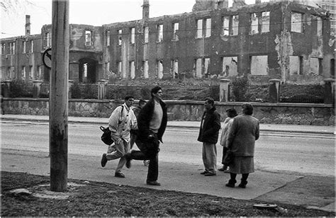 Ratno Sarajevo Kroz Slike Fotografija Dio Sarajevo U Ratu