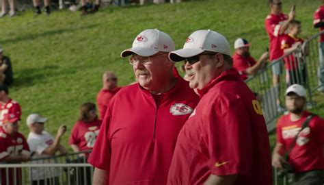 Eric Stonestreet Chiefs Superfan On Andy Reid And Brett Veach Sports