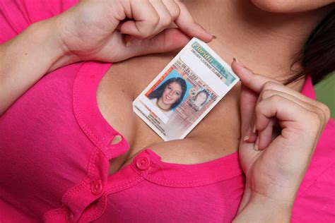 Brittany Harper Busty Teen Slut Porn Pic